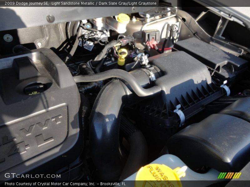 Light Sandstone Metallic / Dark Slate Gray/Light Graystone 2009 Dodge Journey SE