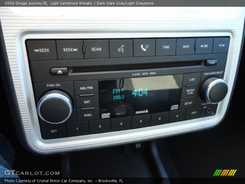 Light Sandstone Metallic / Dark Slate Gray/Light Graystone 2009 Dodge Journey SE