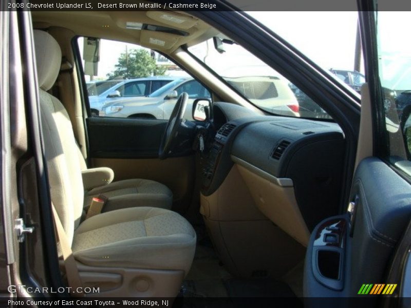 Desert Brown Metallic / Cashmere Beige 2008 Chevrolet Uplander LS