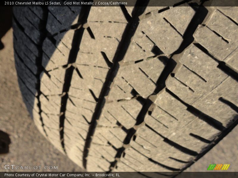 Gold Mist Metallic / Cocoa/Cashmere 2010 Chevrolet Malibu LS Sedan