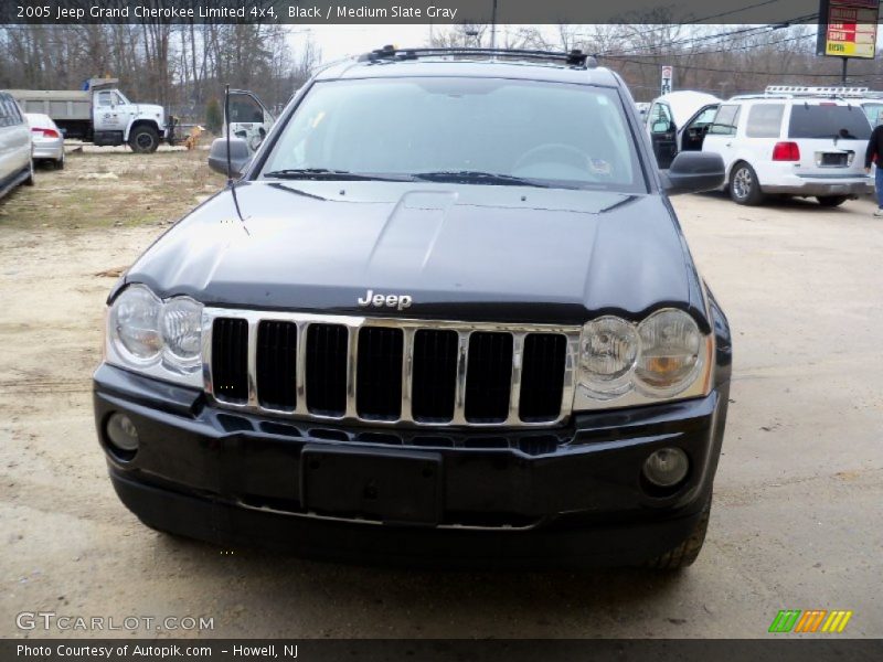 Black / Medium Slate Gray 2005 Jeep Grand Cherokee Limited 4x4