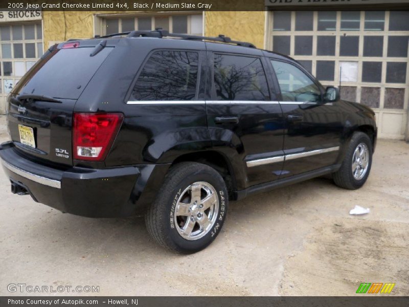Black / Medium Slate Gray 2005 Jeep Grand Cherokee Limited 4x4