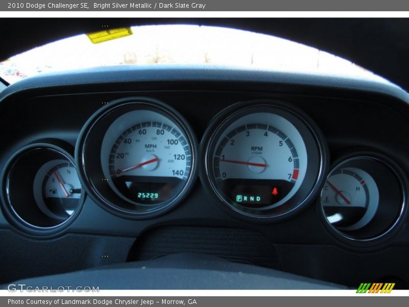 Bright Silver Metallic / Dark Slate Gray 2010 Dodge Challenger SE