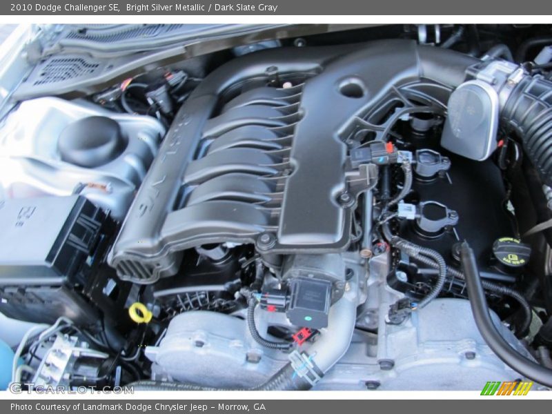 Bright Silver Metallic / Dark Slate Gray 2010 Dodge Challenger SE
