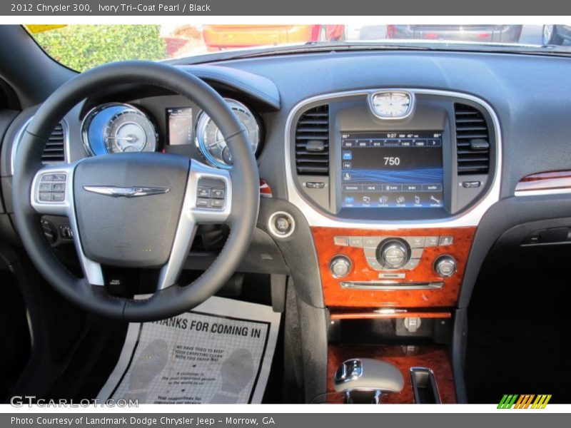 Ivory Tri-Coat Pearl / Black 2012 Chrysler 300