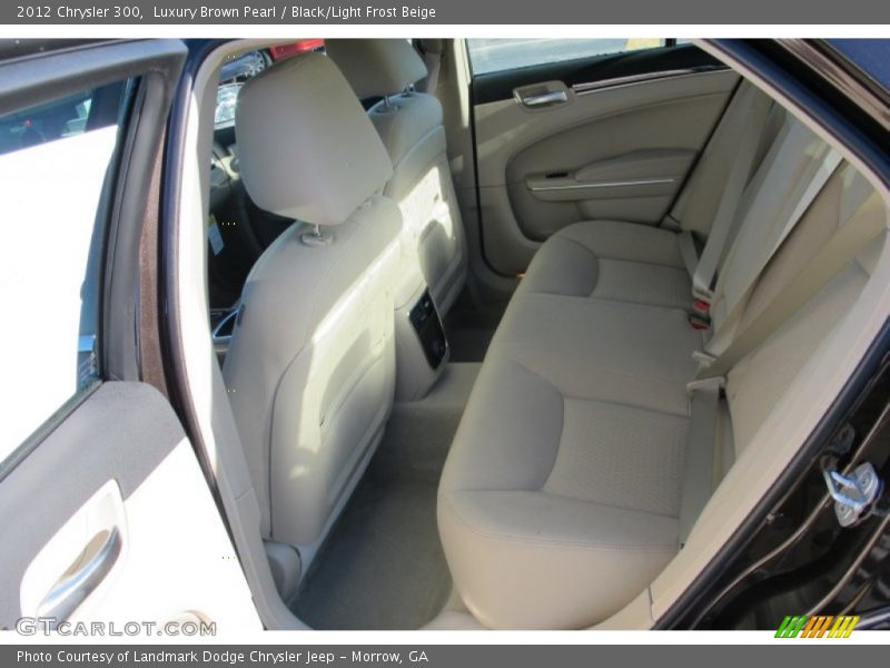 Luxury Brown Pearl / Black/Light Frost Beige 2012 Chrysler 300