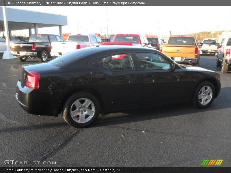 Brilliant Black Crystal Pearl / Dark Slate Gray/Light Graystone 2007 Dodge Charger