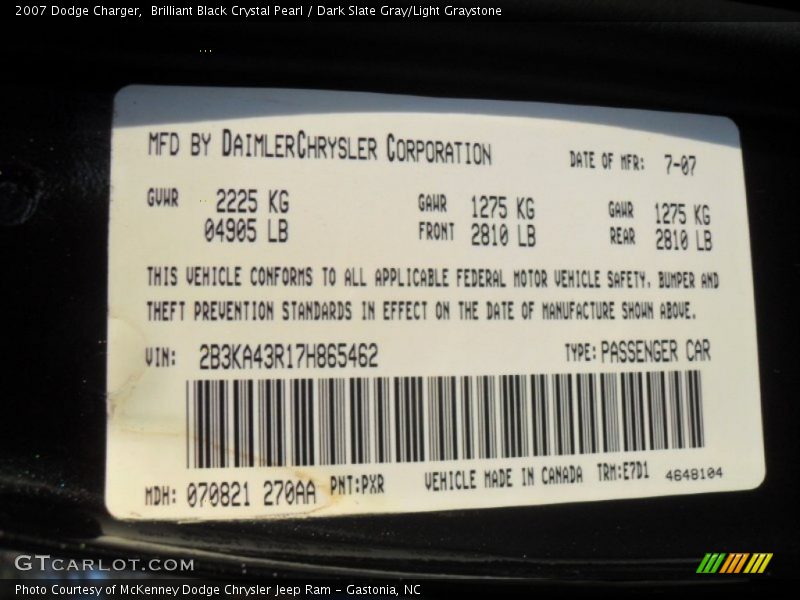Brilliant Black Crystal Pearl / Dark Slate Gray/Light Graystone 2007 Dodge Charger
