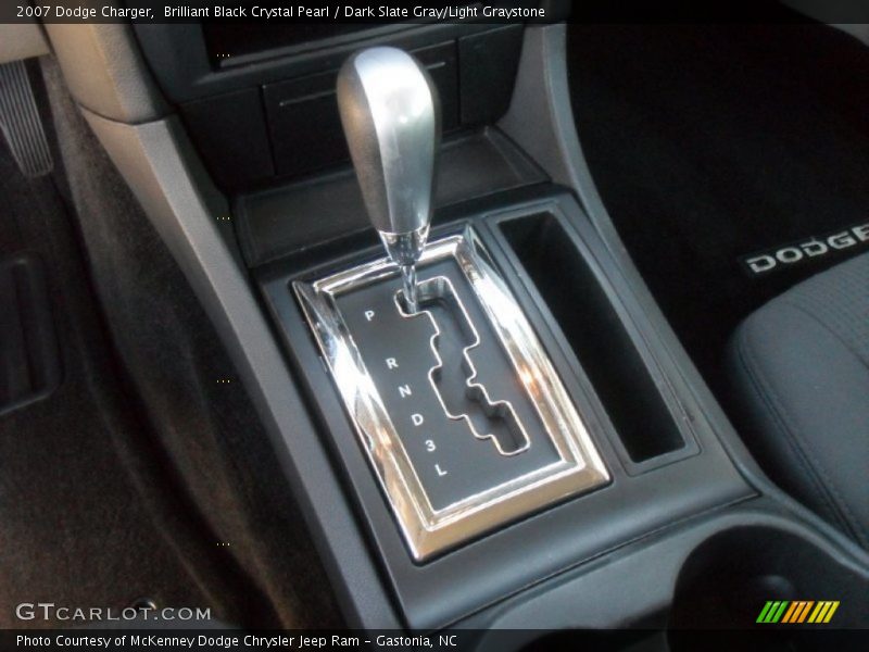 Brilliant Black Crystal Pearl / Dark Slate Gray/Light Graystone 2007 Dodge Charger