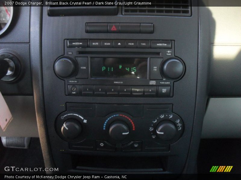 Brilliant Black Crystal Pearl / Dark Slate Gray/Light Graystone 2007 Dodge Charger