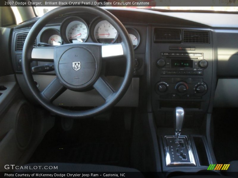 Brilliant Black Crystal Pearl / Dark Slate Gray/Light Graystone 2007 Dodge Charger