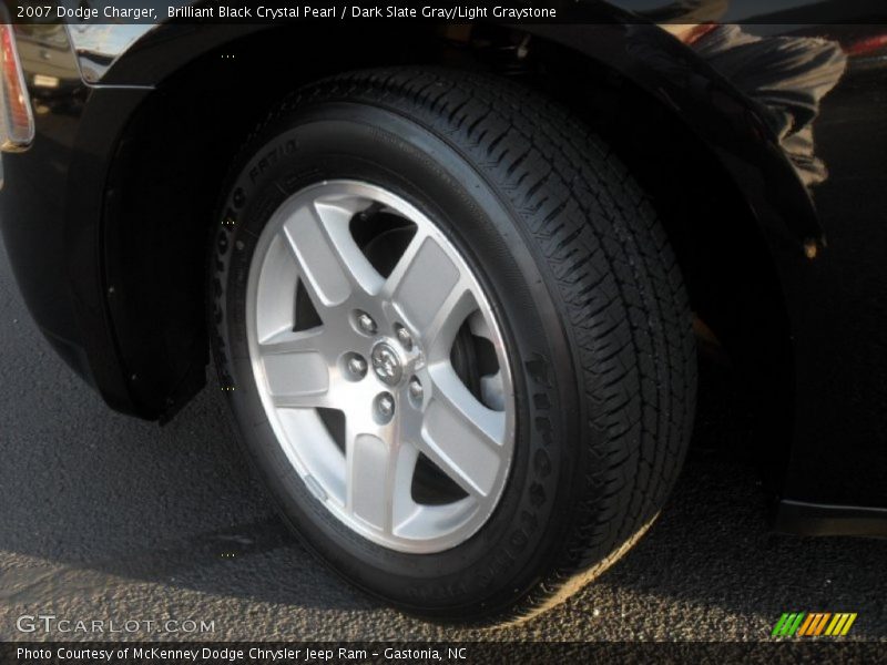 Brilliant Black Crystal Pearl / Dark Slate Gray/Light Graystone 2007 Dodge Charger