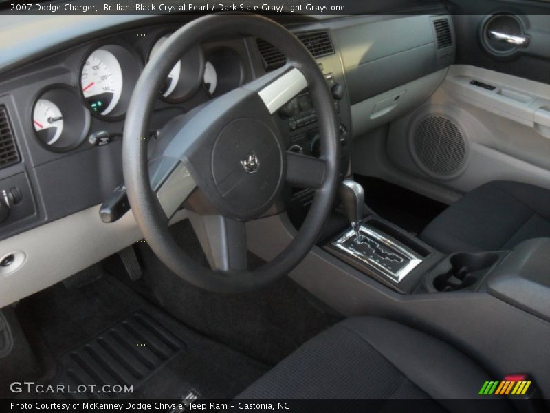 Brilliant Black Crystal Pearl / Dark Slate Gray/Light Graystone 2007 Dodge Charger