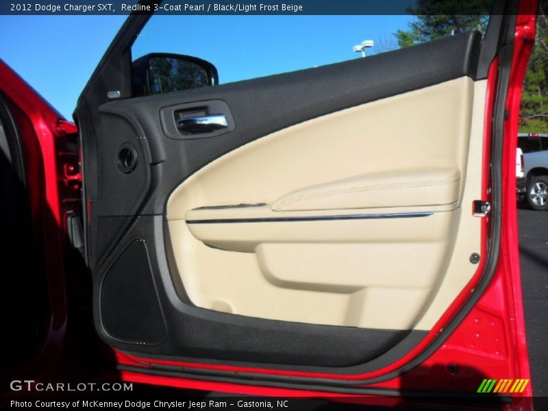 Redline 3-Coat Pearl / Black/Light Frost Beige 2012 Dodge Charger SXT