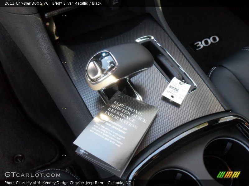  2012 300 S V6 8 Speed Automatic Shifter