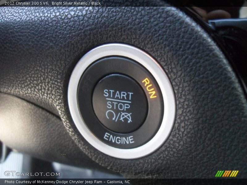 Bright Silver Metallic / Black 2012 Chrysler 300 S V6