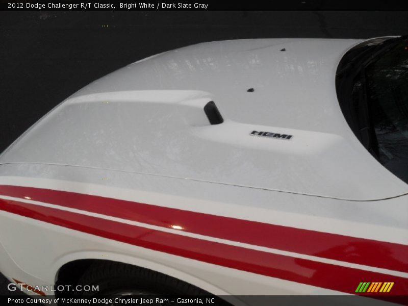 Bright White / Dark Slate Gray 2012 Dodge Challenger R/T Classic