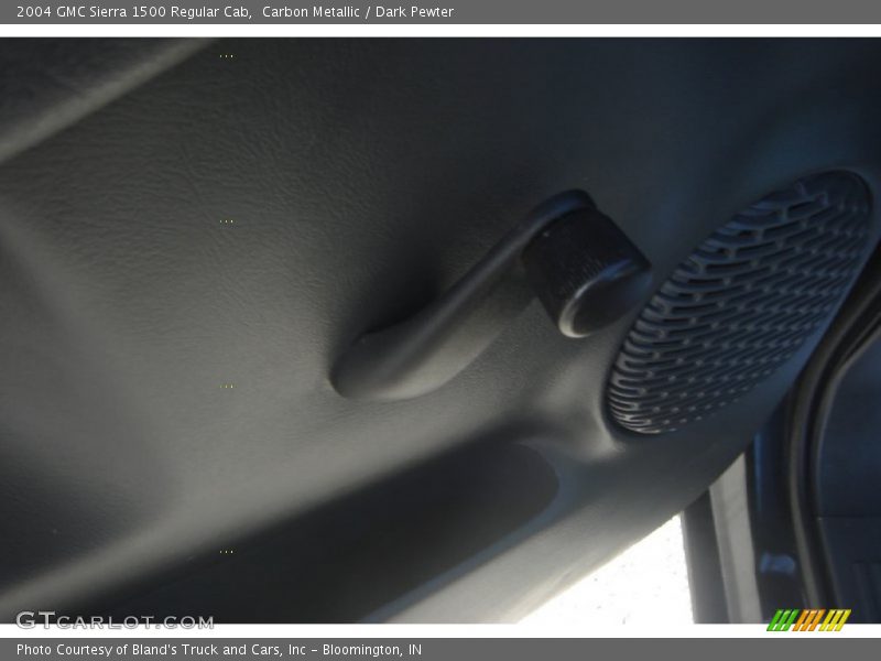 Carbon Metallic / Dark Pewter 2004 GMC Sierra 1500 Regular Cab