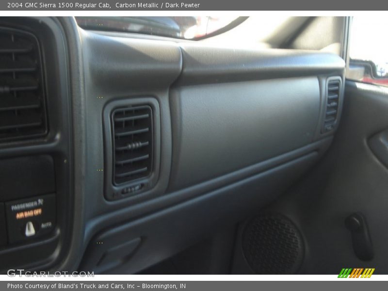 Carbon Metallic / Dark Pewter 2004 GMC Sierra 1500 Regular Cab