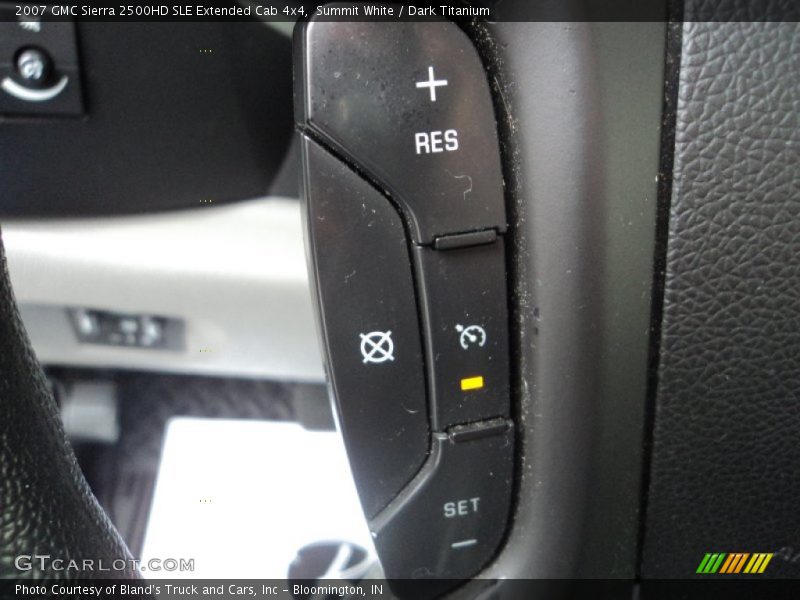 Summit White / Dark Titanium 2007 GMC Sierra 2500HD SLE Extended Cab 4x4