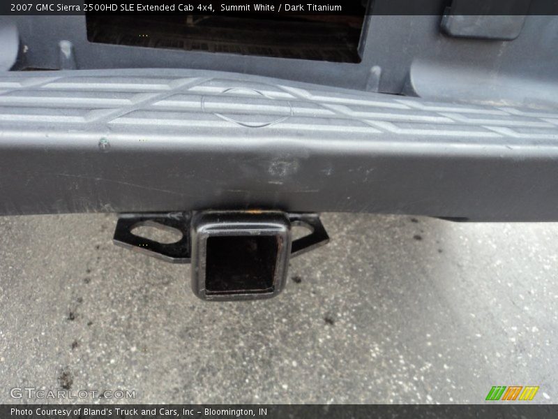 Summit White / Dark Titanium 2007 GMC Sierra 2500HD SLE Extended Cab 4x4