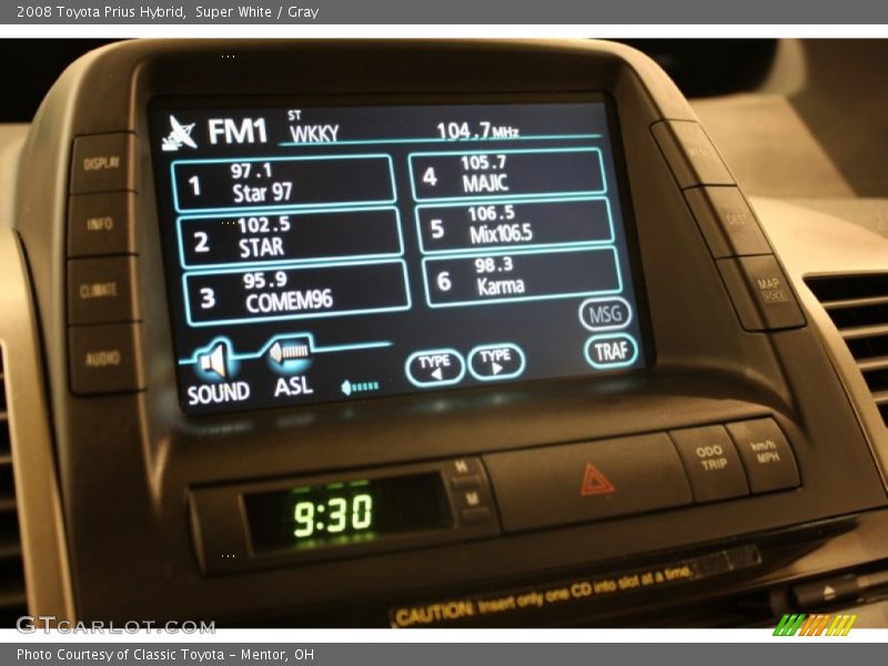 Super White / Gray 2008 Toyota Prius Hybrid