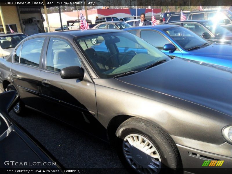 Medium Gray Metallic / Gray 2004 Chevrolet Classic