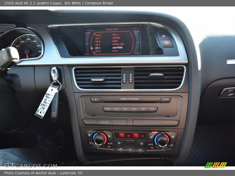 Ibis White / Cinnamon Brown 2009 Audi A5 3.2 quattro Coupe