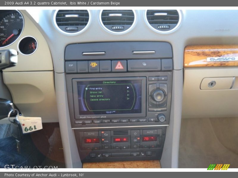 Controls of 2009 A4 3.2 quattro Cabriolet