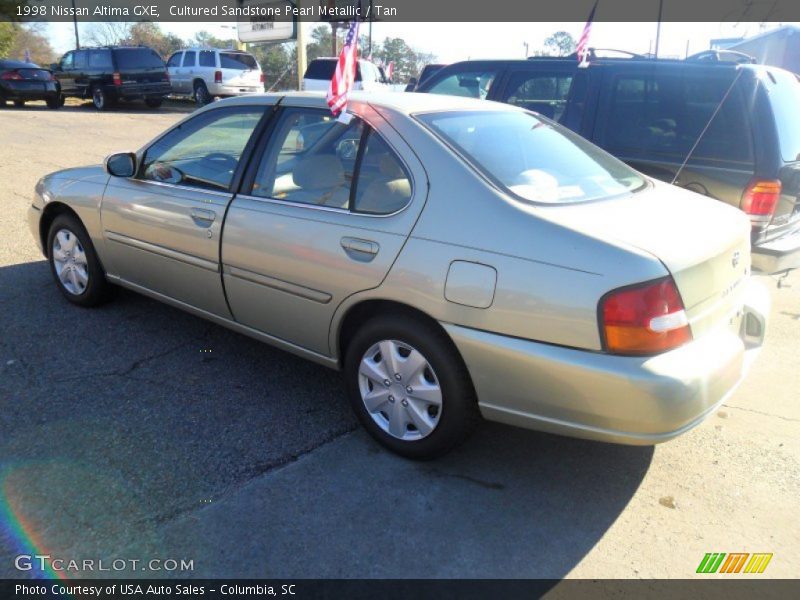 Cultured Sandstone Pearl Metallic / Tan 1998 Nissan Altima GXE