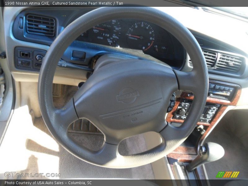 Cultured Sandstone Pearl Metallic / Tan 1998 Nissan Altima GXE