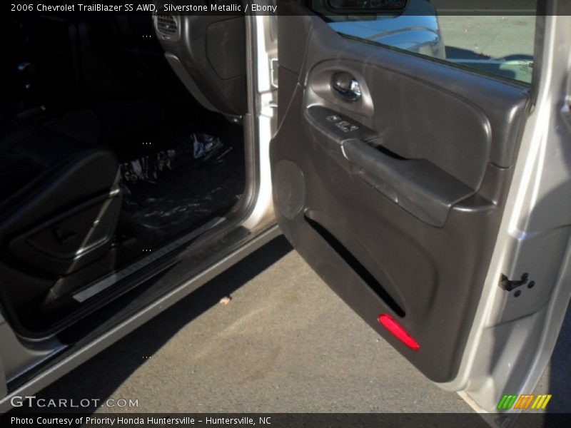 Silverstone Metallic / Ebony 2006 Chevrolet TrailBlazer SS AWD