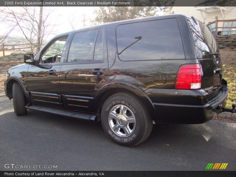 Black Clearcoat / Medium Parchment 2005 Ford Expedition Limited 4x4