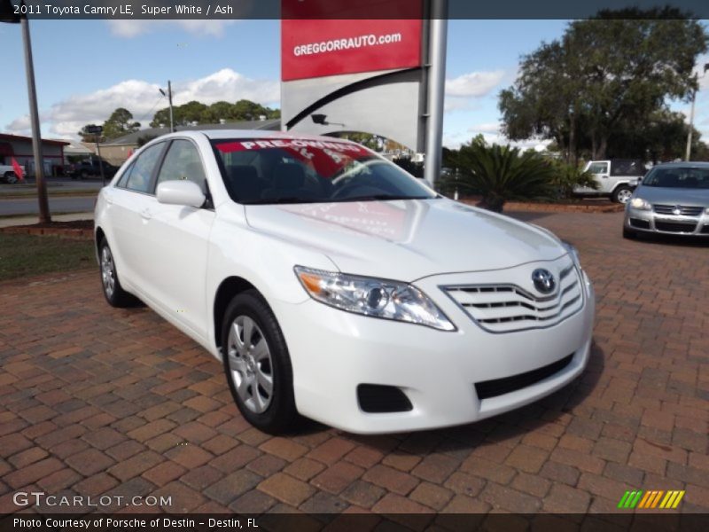 Super White / Ash 2011 Toyota Camry LE