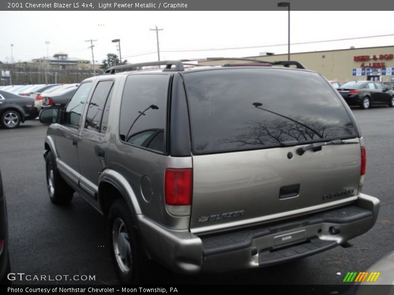 Light Pewter Metallic / Graphite 2001 Chevrolet Blazer LS 4x4