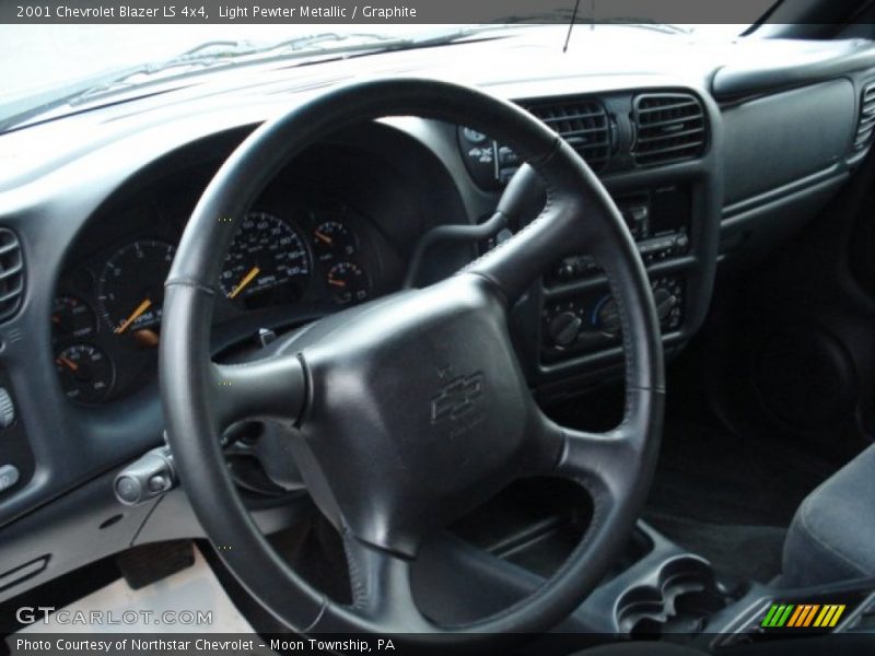 Light Pewter Metallic / Graphite 2001 Chevrolet Blazer LS 4x4