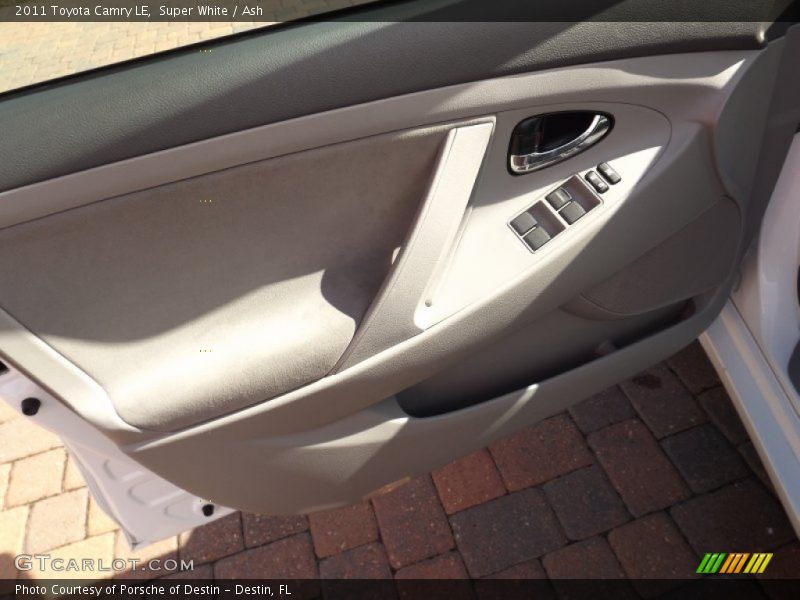 Super White / Ash 2011 Toyota Camry LE