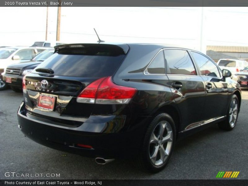 Black / Ivory 2010 Toyota Venza V6