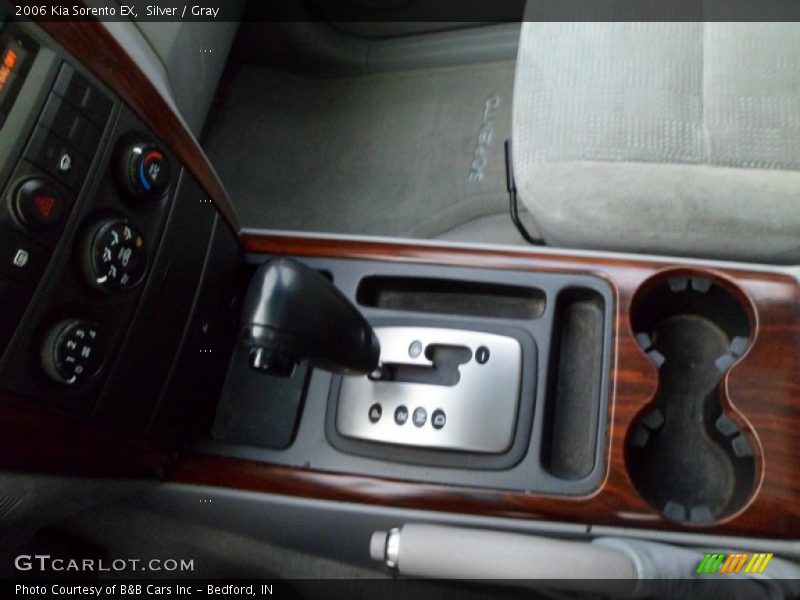 Silver / Gray 2006 Kia Sorento EX