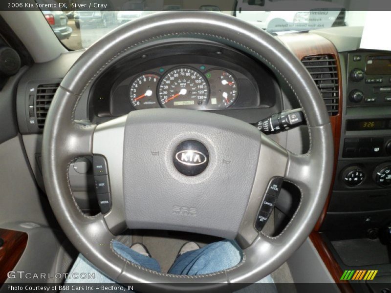 Silver / Gray 2006 Kia Sorento EX
