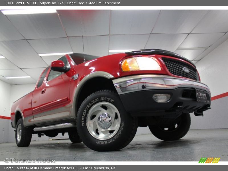 Bright Red / Medium Parchment 2001 Ford F150 XLT SuperCab 4x4