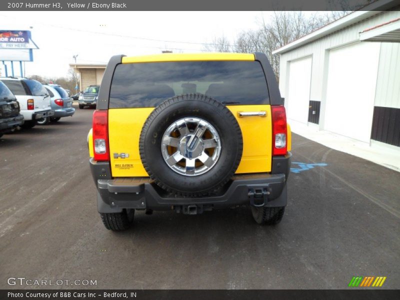 Yellow / Ebony Black 2007 Hummer H3