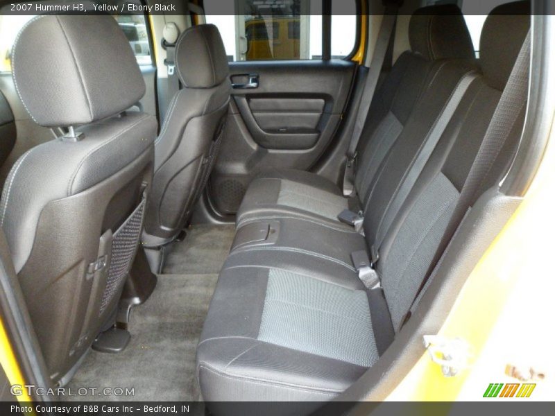 Yellow / Ebony Black 2007 Hummer H3
