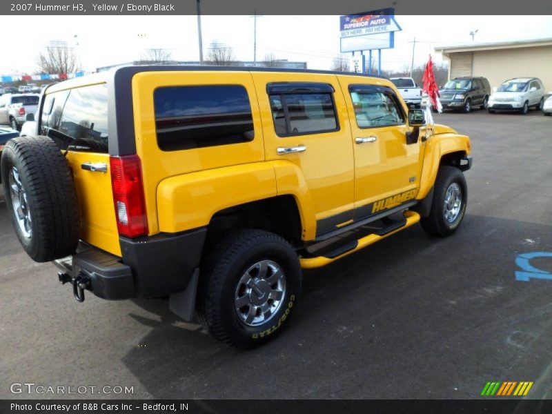 Yellow / Ebony Black 2007 Hummer H3