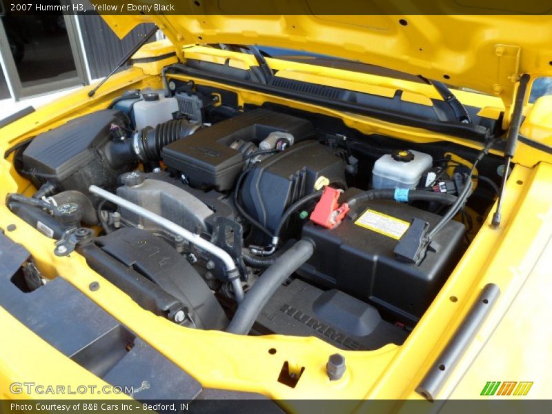 Yellow / Ebony Black 2007 Hummer H3