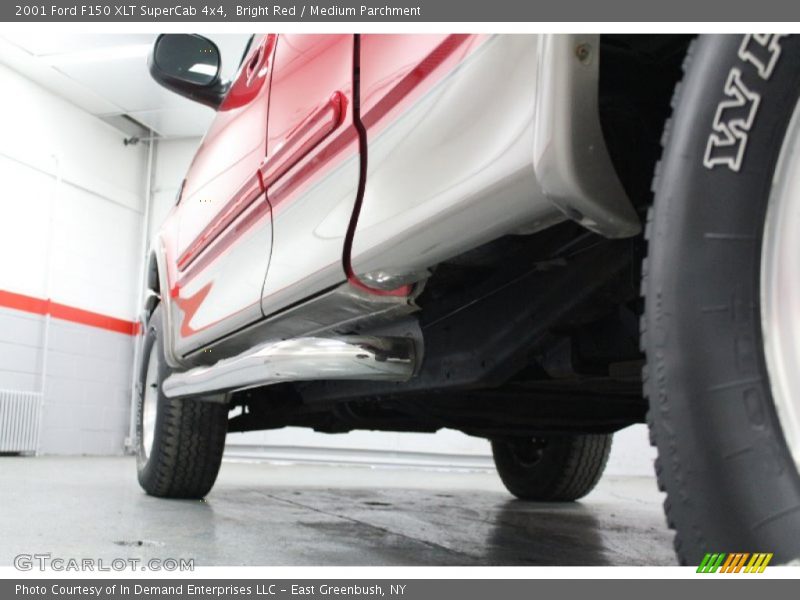 Bright Red / Medium Parchment 2001 Ford F150 XLT SuperCab 4x4