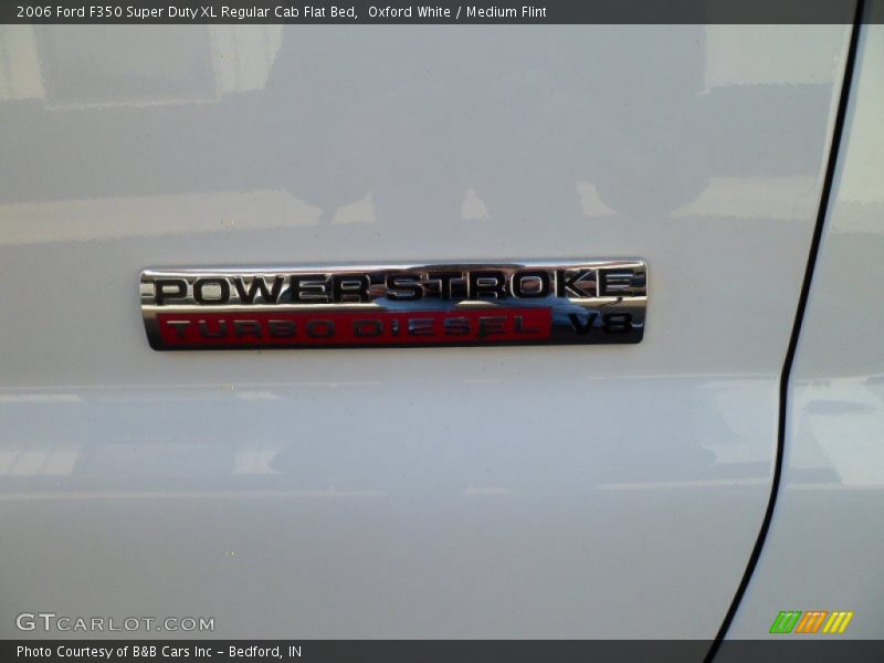 Oxford White / Medium Flint 2006 Ford F350 Super Duty XL Regular Cab Flat Bed