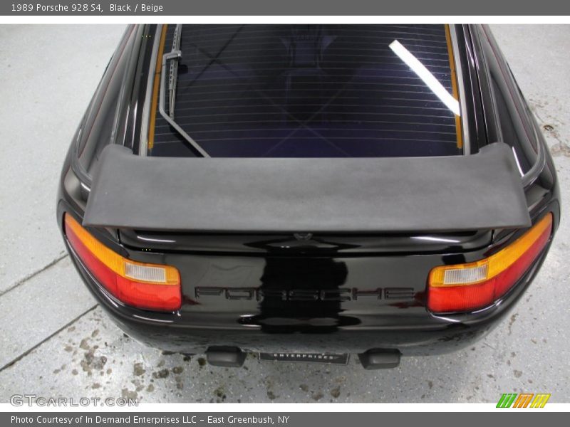 Black / Beige 1989 Porsche 928 S4