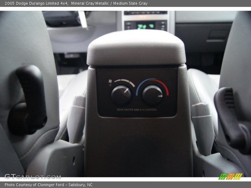 Mineral Gray Metallic / Medium Slate Gray 2005 Dodge Durango Limited 4x4