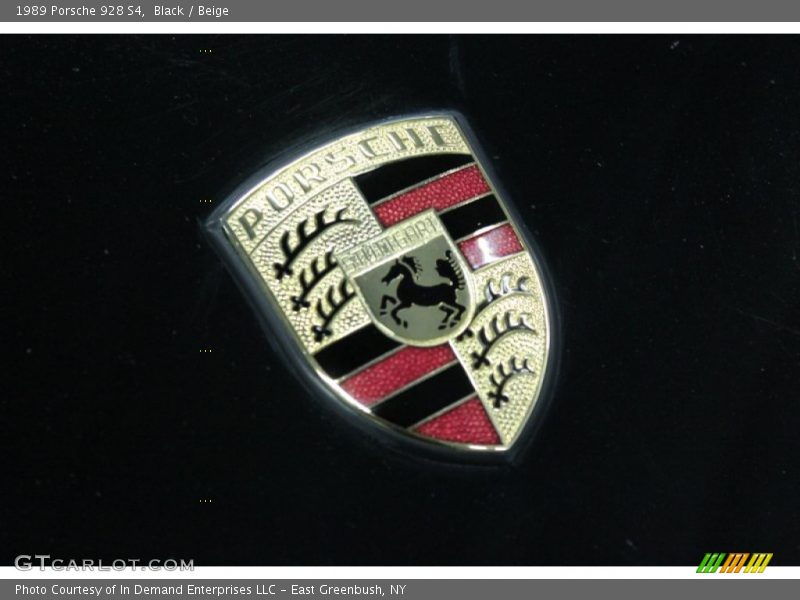 Black / Beige 1989 Porsche 928 S4